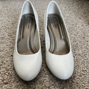 White Heels - 3 inch - Comfort Plus!